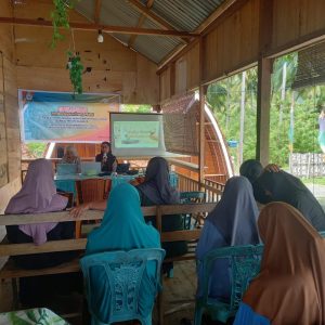 Dua Dosen Prodi Ilmu Komunikasi FISIP Unismuh Luwuk Banggai Gelar Kegiatan Pengabdian Masyarakat di Balantak Utara