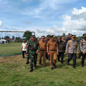 Kapolres Banggai Dampingi Kapolda Sulteng Memantau PSU di Toili