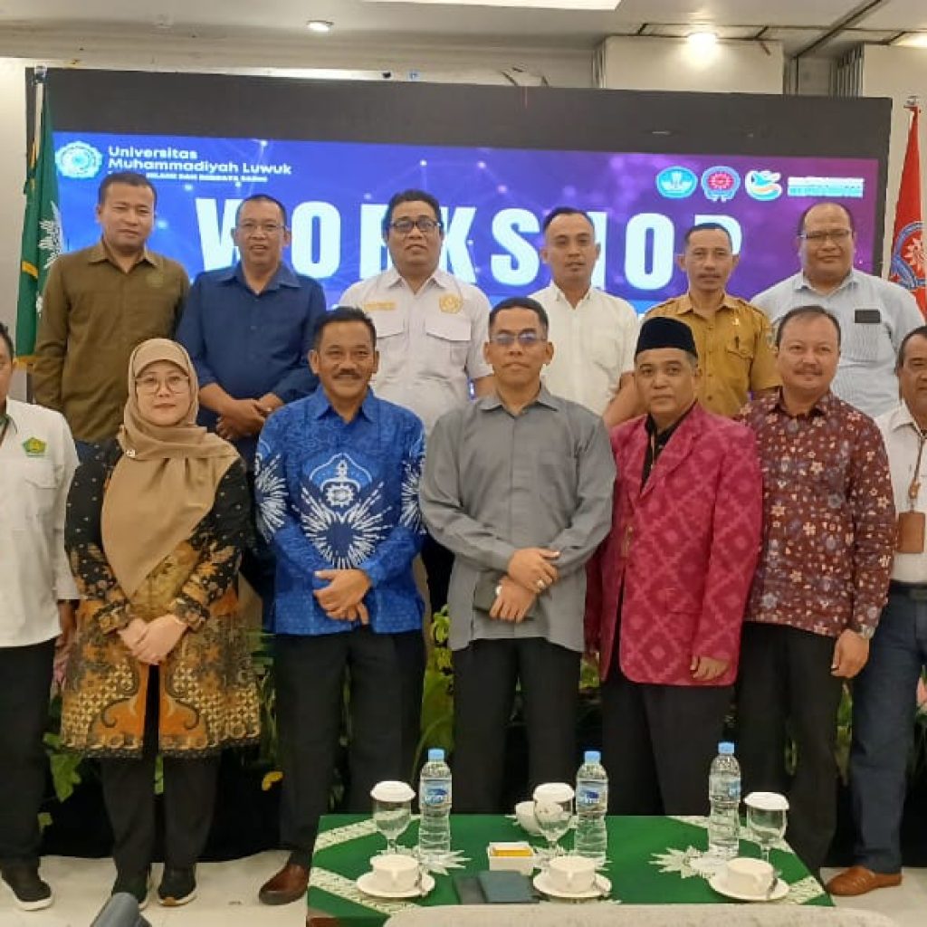 Rektor Unismuh Luwuk Banggai Buka Workshop Pemutakhiran Kurikulum