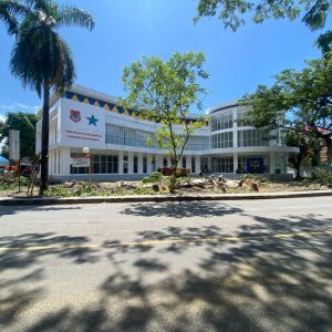 Penataan Landscape Gedung Perpustakaan Daerah Dimulai, Alat Berat Lakukan Pembersihan Lahan