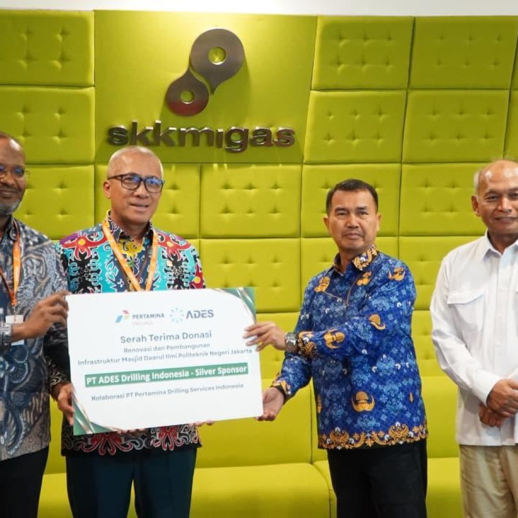 Kolaborasi Pertamina Drilling dan ADES Dukung Renovasi Masjid Daarul Ilmi PNJ