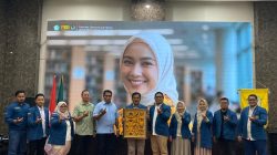 Warna Keemasan, Maleo, dan Banggai Cardinalfish dalam Filosofi Batik FEB Unismuh